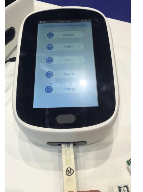 Medical Portable Touch Screen USB dry Fluorescence immunoassay quantitative POCT Analyzer Medical Portable Touch Screen USB dry Fluorescence immunoassay quantitative POCT Analyzer